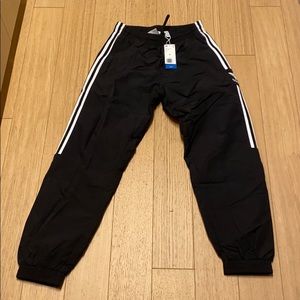 Adidas windbreaker pants